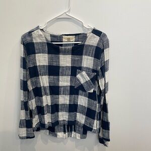 Anthropologie cloth & stone blouse. So comfy, cute button details down the back